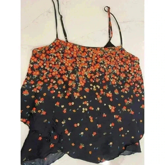 Intamatley Free People Black/Red Floral Spaghetti Strap Crop Top Size Women’s XS - Picture 2 of 4